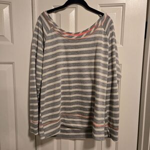 Maurice's wide neck sweatshirt -large